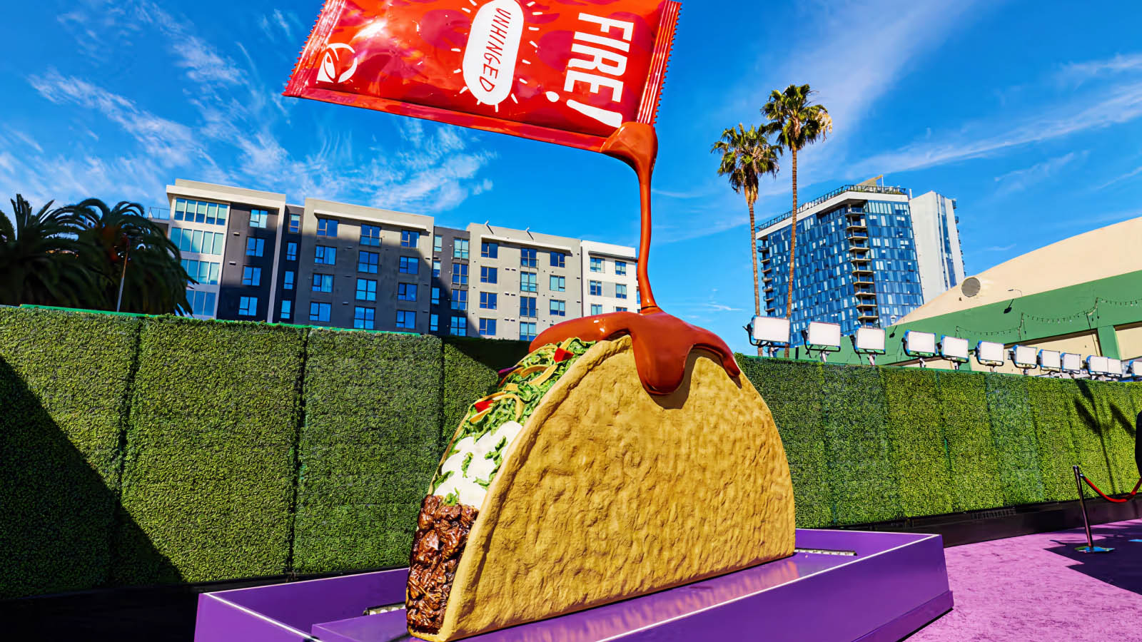 Building a 16-foot High Taco for Taco Bell in 10 Days 